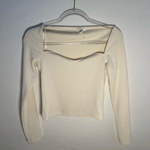 H&M Cream Sweetheart Neck Top